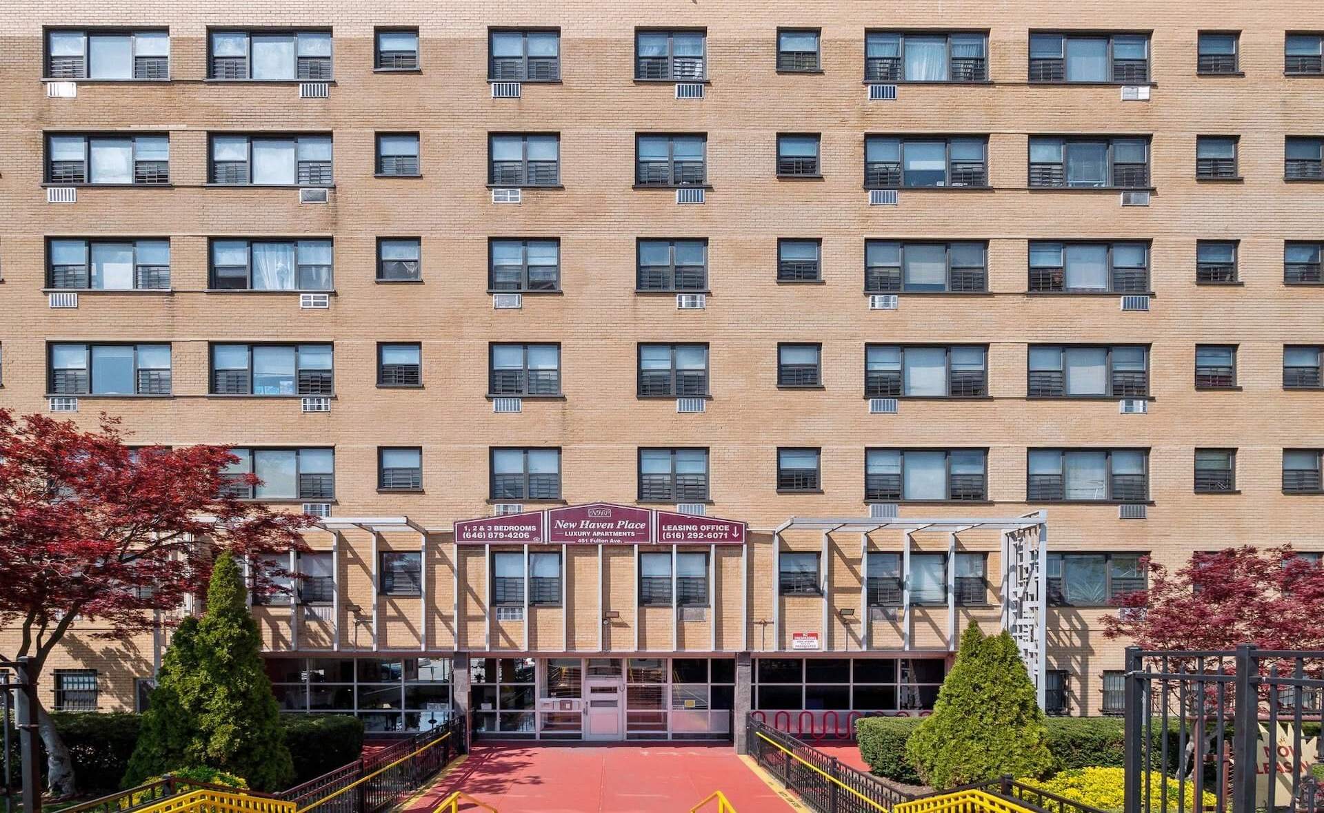 Clean bathroom with modern fixtures